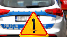 Wypadek w powiecie bartoszyckim. Kierowca nie żyje, droga zablokowana Wypadek w powiecie bartoszyckim. Kierowca nie żyje, droga zablokowana